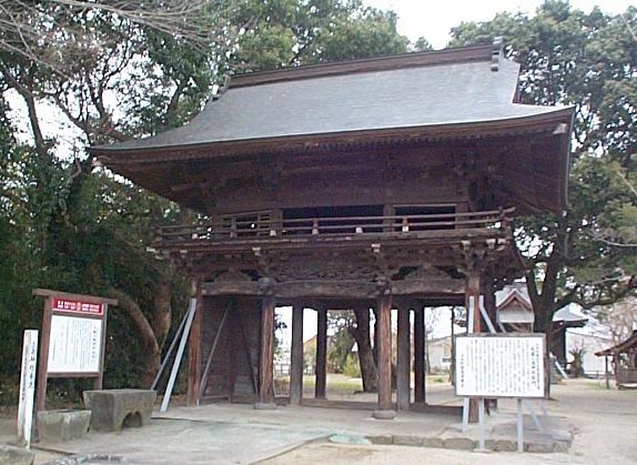 三島神社の楼門